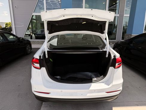 Used 2020 Ford Fusion SE FWD image 33