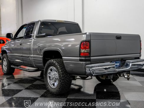 Used 2002 Dodge Ram 2500 Truck 2WD Quad Cab image 8