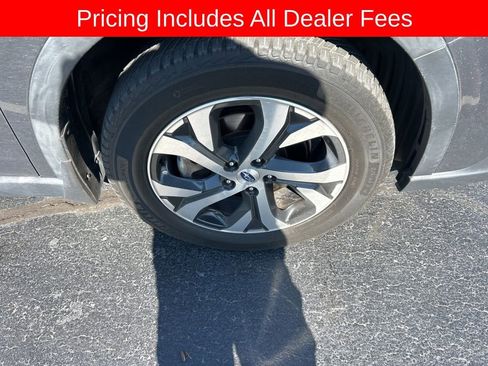 Used 2020 Subaru Outback Touring XT AWD/4WD image 2