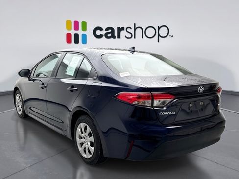 Used 2025 Toyota Corolla LE FWD image 3