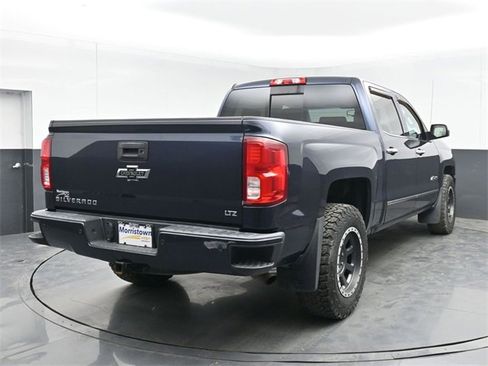 Used 2018 Chevrolet Silverado 1500 LTZ Z71 w/ Centennial Edition image 17