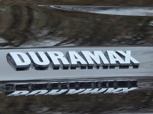 Used 2022 Chevrolet Silverado 1500 RST w/ Convenience Package II image 39