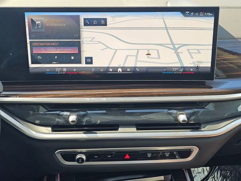 Used 2026 BMW X7 xDrive40i image 14