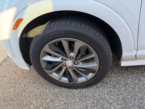 Used 2021 Buick Encore GX Select w/ Sport Touring Package AWD/4WD image 8
