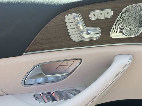 New 2026 Mercedes-Benz GLE 450 4MATIC image 12