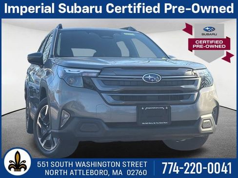 Certified 2025 Subaru Forester Premium AWD/4WD image 1
