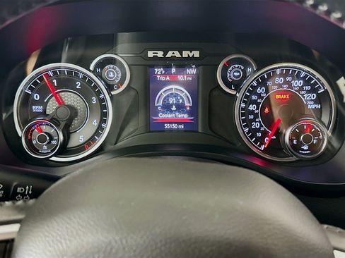 Used 2021 RAM 1500 Big Horn RWD image 18