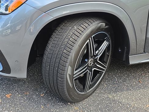 New 2026 Mercedes-Benz GLE 580 4MATIC image 33