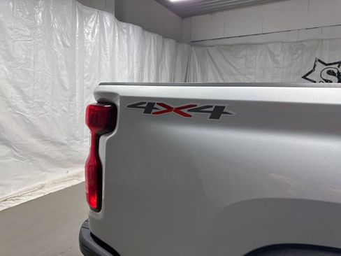 Used 2021 Chevrolet Silverado 3500 W/T image 17