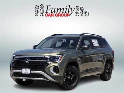 New 2025 Volkswagen Atlas Peak Edition SE