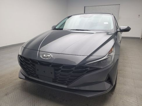 Used 2023 Hyundai Elantra SEL w/ Convenience Package FWD image 15