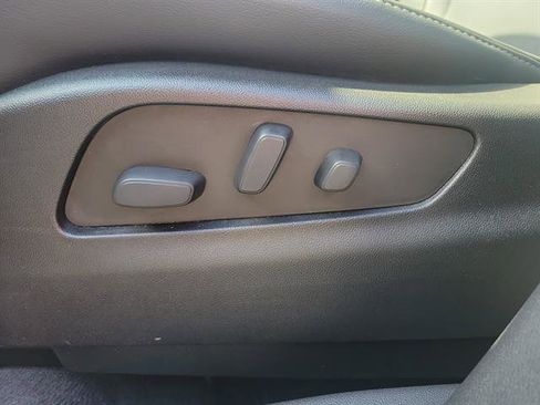 Certified 2023 Cadillac XT4 Premium Luxury image 42