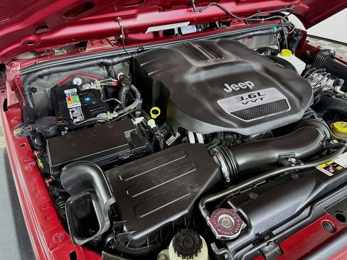 Used 2012 Jeep Wrangler Sport image 24