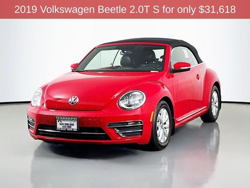 Used 2019 Volkswagen Beetle 2.0T S image 3
