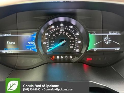 Used 2020 Ford Edge Titanium w/ Equipment Group 301A AWD/4WD image 28