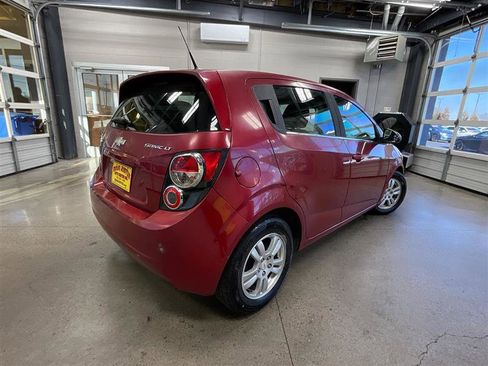 Used 2012 Chevrolet Sonic LT image 5