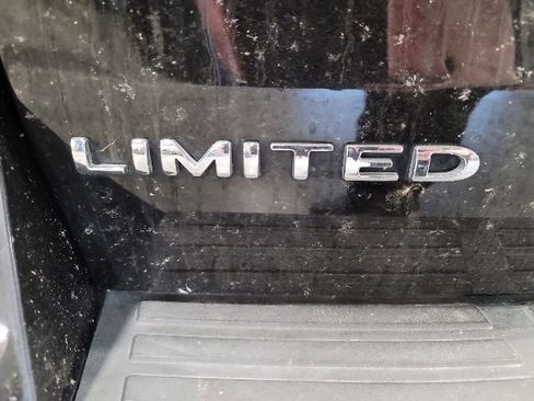 Used 2024 Ford Expedition Limited AWD/4WD image 14
