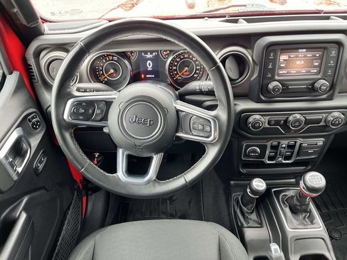 Used 2020 Jeep Gladiator Sport w/ Quick Order Package 23S image 13