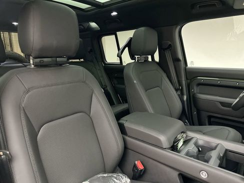 New 2026 Land Rover Defender 110 S AWD/4WD image 14