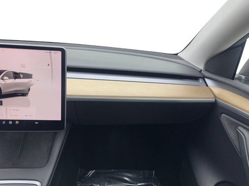 Used 2023 Tesla Model Y Long Range AWD/4WD image 57