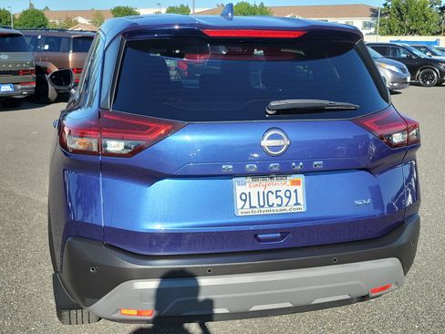 Used 2023 Nissan Rogue SV image 23