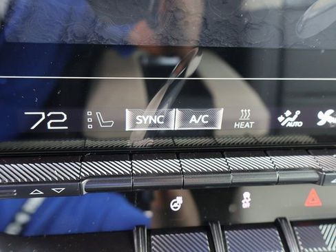 New 2026 GMC Hummer EV SUV AWD/4WD image 29