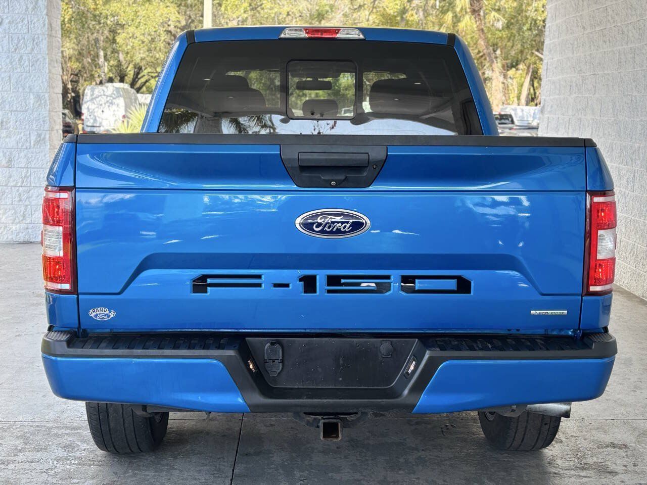 Used 2019 Ford F150 XLT w/ Equipment Group 302A Luxury AWD/4WD image 8