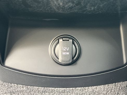 New 2026 Kia Sorento S w/ S Panoramic Sunroof Package image 24