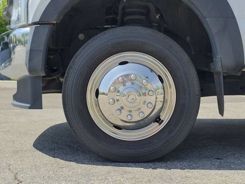 Used 2020 Ford F550 2WD Regular Cab Super Duty image 31