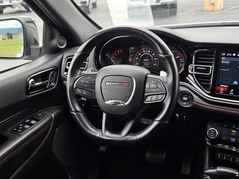 Used 2024 Dodge Durango GT RWD image 16