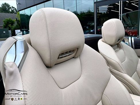 Used 2014 Mercedes-Benz SL 550 image 27