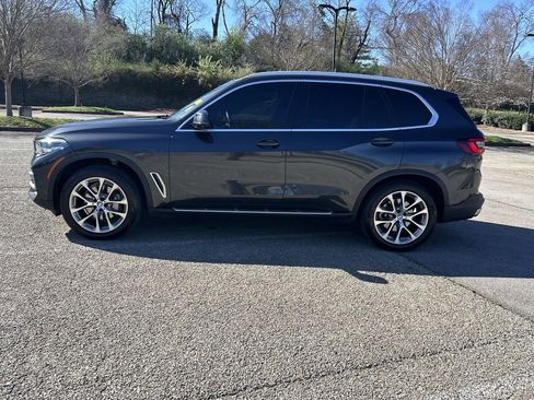 Used 2022 BMW X5 sDrive40i w/ Premium Package image 4