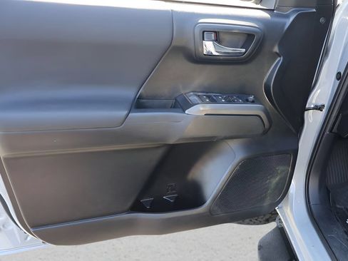 Certified 2021 Toyota Tacoma TRD Sport RWD image 9