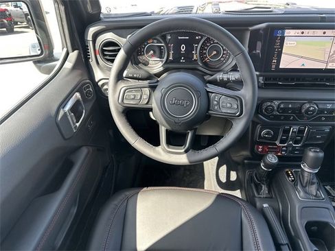 New 2025 Jeep Wrangler Unlimited Rubicon w/ Technology Group image 12