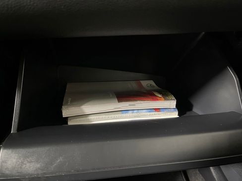 Used 2024 Toyota Corolla LE image 25