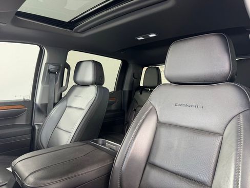 Used 2023 GMC Sierra 1500 Denali w/ Denali Reserve Package image 8