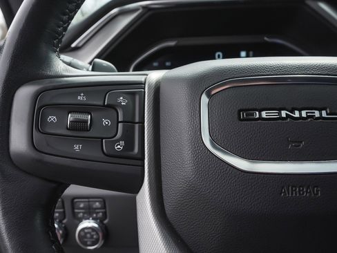 Used 2022 GMC Sierra 1500 Denali AWD/4WD image 19