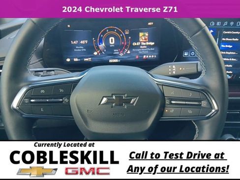Used 2024 Chevrolet Traverse Z71 image 19
