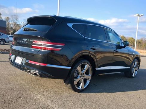 Used 2023 Genesis GV80 2.5T w/ Prestige Package image 4