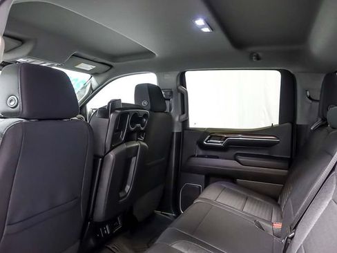 Certified 2024 Chevrolet Silverado 1500 LT AWD/4WD image 15