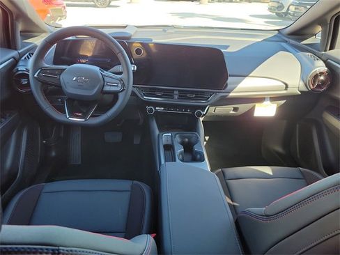 New 2026 Chevrolet Equinox EV RS image 8