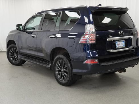 Used 2022 Lexus GX 460 Premium w/ Premium Plus Package AWD/4WD image 3