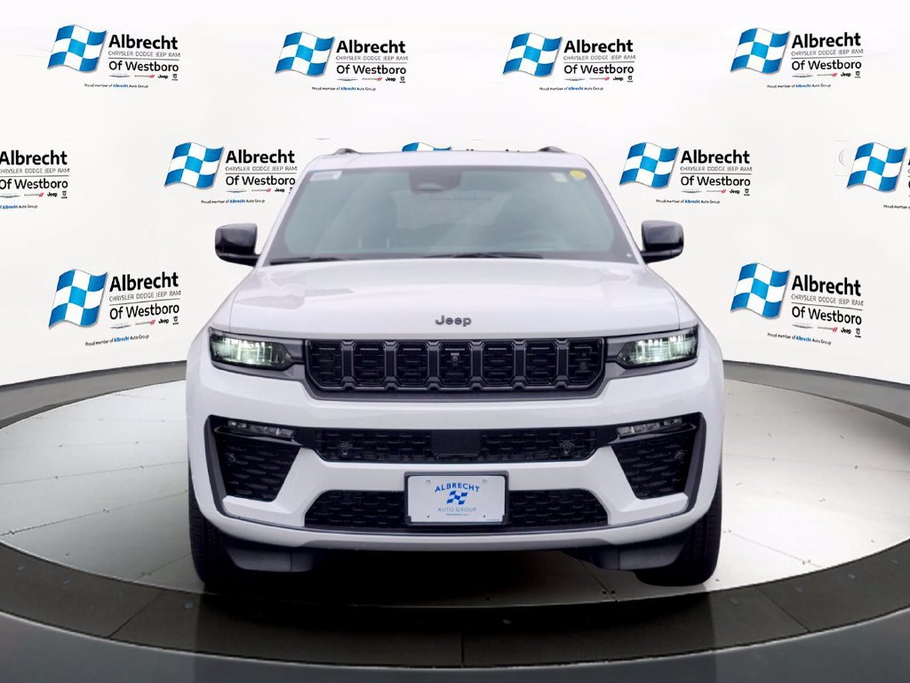 New 2026 Jeep Grand Cherokee Limited AWD/4WD image 8