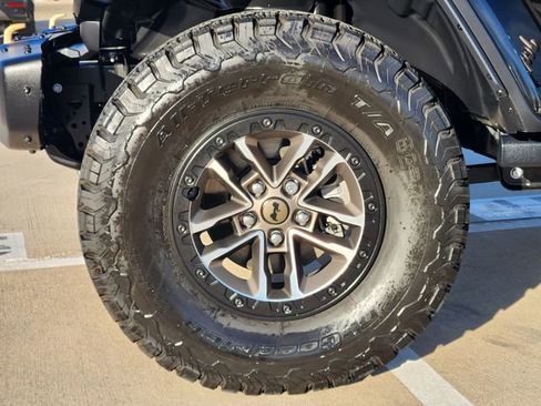 Used 2024 Jeep Wrangler Unlimited Rubicon 392 AWD/4WD image 10