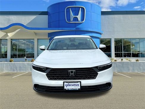 New 2025 Honda Accord LX image 6