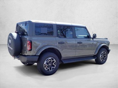 New 2026 Ford Bronco Outer Banks AWD/4WD image 4