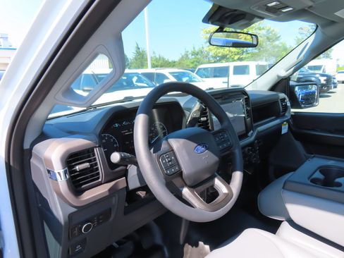 New 2026 Ford F150 XL AWD/4WD image 9