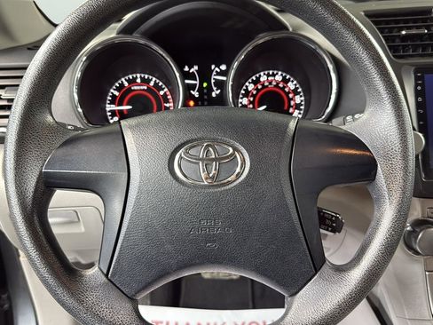 Used 2011 Toyota Highlander 2WD image 15