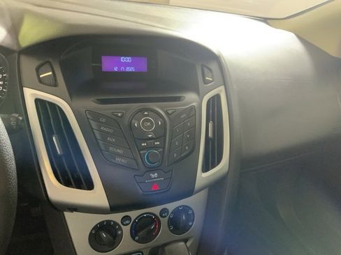 Used 2012 Ford Focus SE image 20