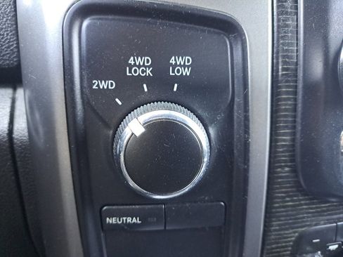 Used 2017 RAM 3500 Limited AWD/4WD image 33
